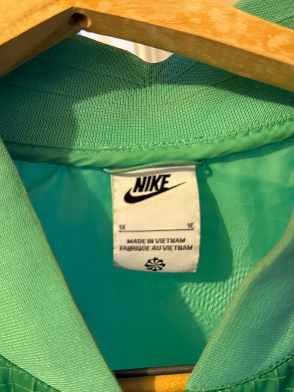 Nike MGreen Lightweight Bomber Jacket